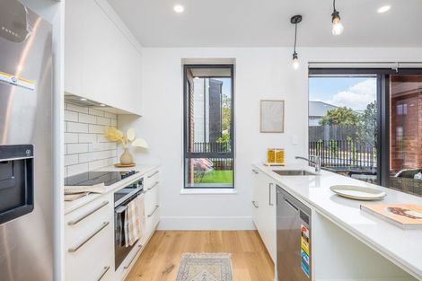 Photo of property in 4d Treasury Place, Onehunga, Auckland, 1061