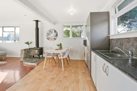 Photo of property in 21 Martin Street, Ranui, Porirua, 5024