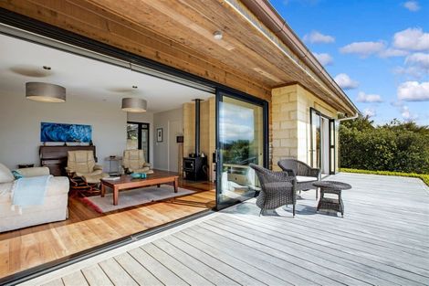 Photo of property in 32 Radar Road, Hot Water Beach, Whitianga, 3591