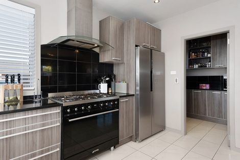 Photo of property in 72 Te Huia Drive, Flagstaff, Hamilton, 3210