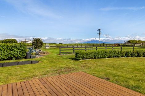 Photo of property in 1 Larlin Drive, Hawera, 4675