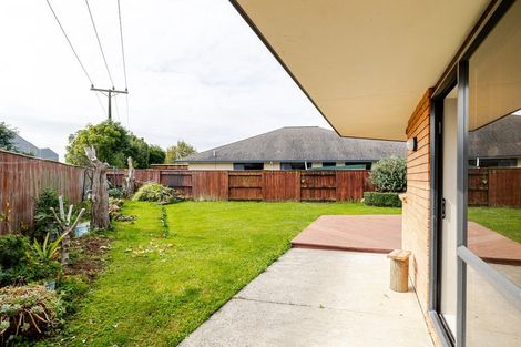 Photo of property in 66 Royal Oak Drive, Kelvin Grove, Palmerston North, 4414