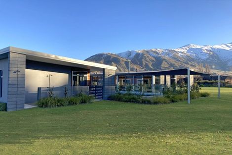 Photo of property in 23 Mountain View Drive, Wanaka, 9382