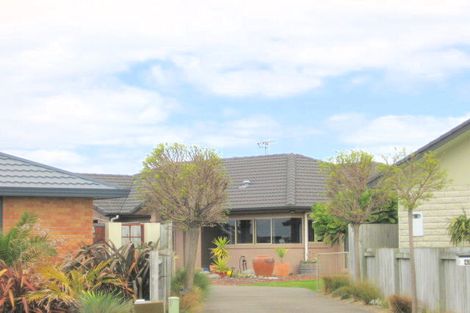 Photo of property in 43 Francevic Avenue, Mount Maunganui, 3116