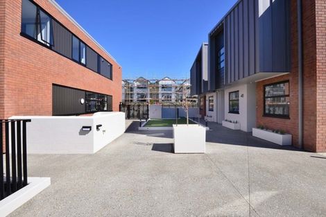 Photo of property in 1/4 Stables Lane, Silverdale, 0932