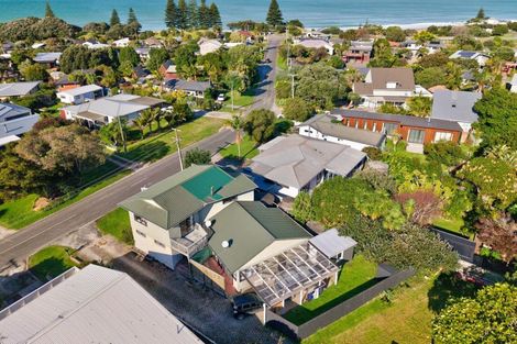 Photo of property in 20 Lysnar Street, Okitu, Gisborne, 4010