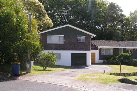 Photo of property in 1/11 Mahuta Grove, Northcote, Auckland, 0627