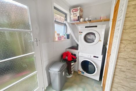 Photo of property in 75 Verbena Road, Birkdale, Auckland, 0626