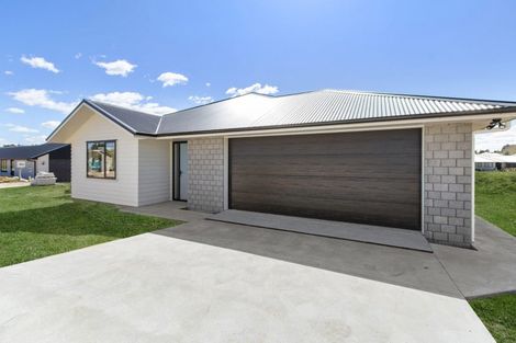 Photo of property in 32c Acacia Avenue, Kihikihi, Te Awamutu, 3800