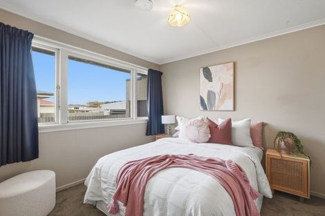 Photo of property in 1 Braemar Street, Kew, Invercargill, 9812