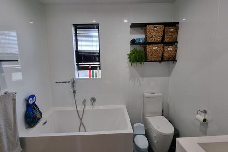 Photo of property in 126 Harlech Street, Mayfair, Hastings, 4122