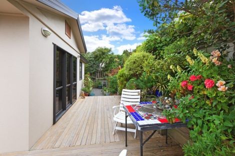 Photo of property in 18a Latitude Close, Whitby, Porirua, 5024