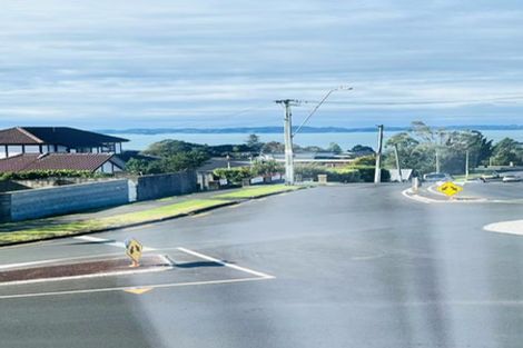 Photo of property in 135c Macleans Road, Howick, Auckland, 2014