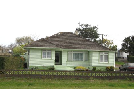 Photo of property in 116 Seaview Road, Westown, New Plymouth, 4310