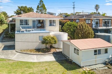 Photo of property in 91 Stanmore Bay Road, Stanmore Bay, Whangaparaoa, 0932