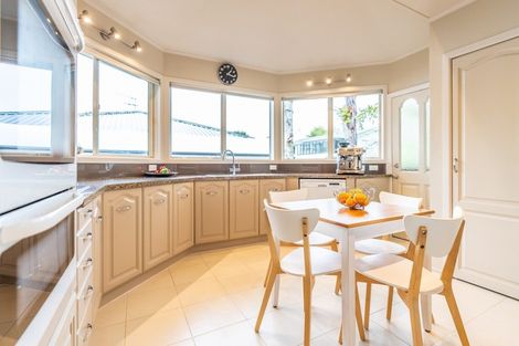 Photo of property in 94 Nelson Street, Howick, Auckland, 2014