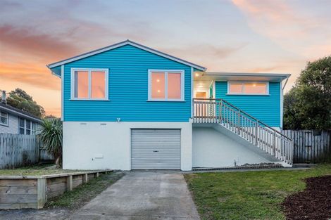 Photo of property in 25 Excellency Terrace, Ascot Park, Porirua, 5024