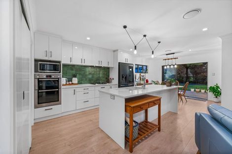 Photo of property in 29 Wautaiti Drive, Riverhead, 0820