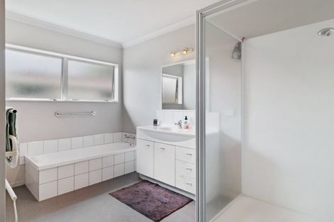 Photo of property in 8a Riverlea Drive, Katikati, 3129