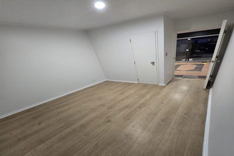 Photo of property in 14a Onslow Road, Papakura, 2110