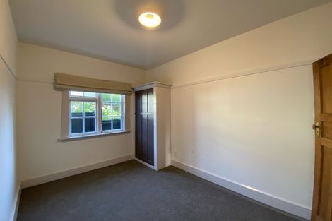 Photo of property in 102 Hawford Road, Opawa, Christchurch, 8023