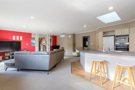 Photo of property in 24 Kipling Crescent, Owhata, Rotorua, 3010