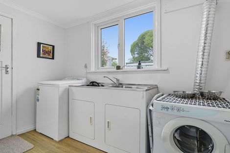 Photo of property in 22 Hargest Crescent, Saint Kilda, Dunedin, 9012