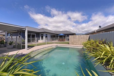 Photo of property in 25 Kitakita Grove, Motueka, 7120