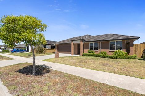 Photo of property in 23 Lewknor Drive, Papamoa Beach, Papamoa, 3118