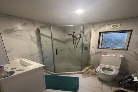 Photo of property in 2/41 College Road, Northcote, Auckland, 0627