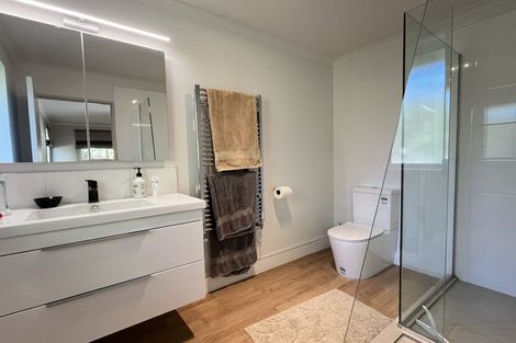 Photo of property in 10 Surrey Crescent, Hokowhitu, Palmerston North, 4410