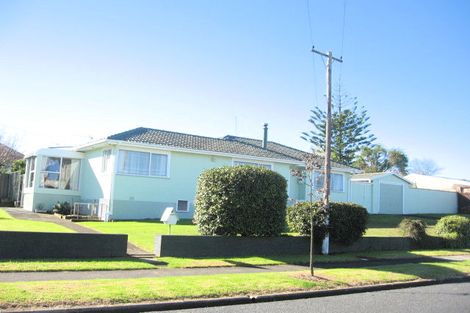 Photo of property in 1 Jellicoe Road, Manurewa, Auckland, 2102