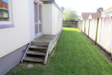 Photo of property in 1 James Street, Hamilton East, Hamilton, 3216