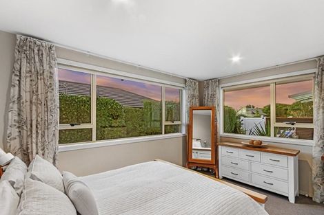 Photo of property in 143 Queenspark Drive, Parklands, Christchurch, 8083