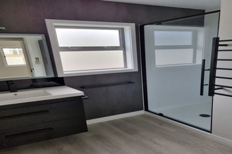 Photo of property in 70 Ormond Road, Whataupoko, Gisborne, 4010