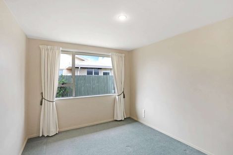Photo of property in 2/8 Thistledown Place, Woolston, Christchurch, 8062