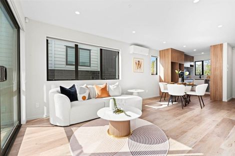 Photo of property in 83b Penzance Road, Mairangi Bay, Auckland, 0630