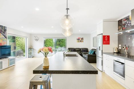 Photo of property in 2 Pams Way, Pokeno, 2471