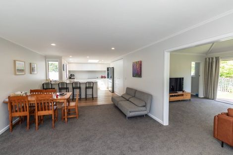 Photo of property in 23a Parkvale Road, Karori, Wellington, 6012