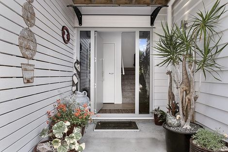 Photo of property in 43 Orion Drive, Welcome Bay, Tauranga, 3112