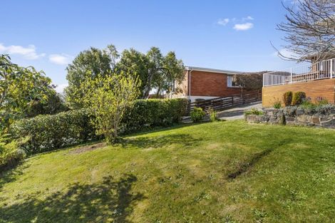 Photo of property in 34 Bayne Terrace, Macandrew Bay, Dunedin, 9014