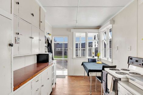 Photo of property in 3 Churchill Crescent, Te Hapara, Gisborne, 4010