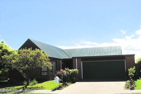 Photo of property in 1/1 Braco Place, Burnside, Christchurch, 8041