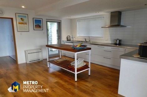 Photo of property in 68 Cliffs Road, Saint Clair, Dunedin, 9012