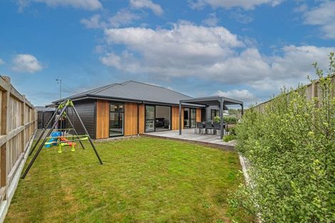 Photo of property in 57 Freedom Drive, Kelvin Grove, Palmerston North, 4414