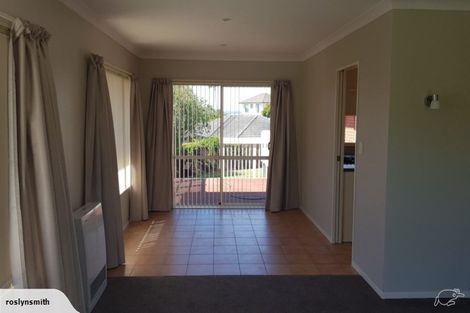 Photo of property in 16 Rathmar Drive, Manurewa, Auckland, 2105