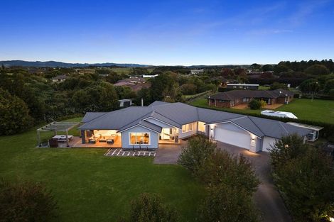 Photo of property in 1557 Waiuku Road, Waiuku, 2681