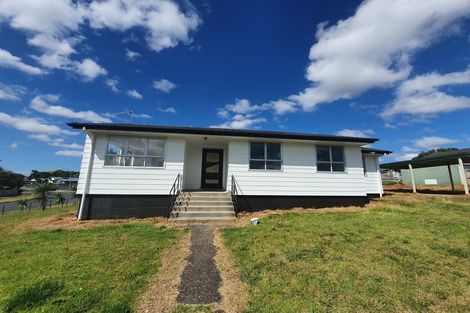 Photo of property in 2 Arnhem Place, Pukekohe, 2120