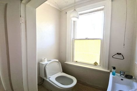 Photo of property in 10 Chesterton Street, Johnsonville, Wellington, 6037