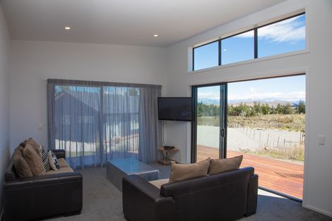 Photo of property in 20 Mistake Drive, Lake Tekapo, 7999